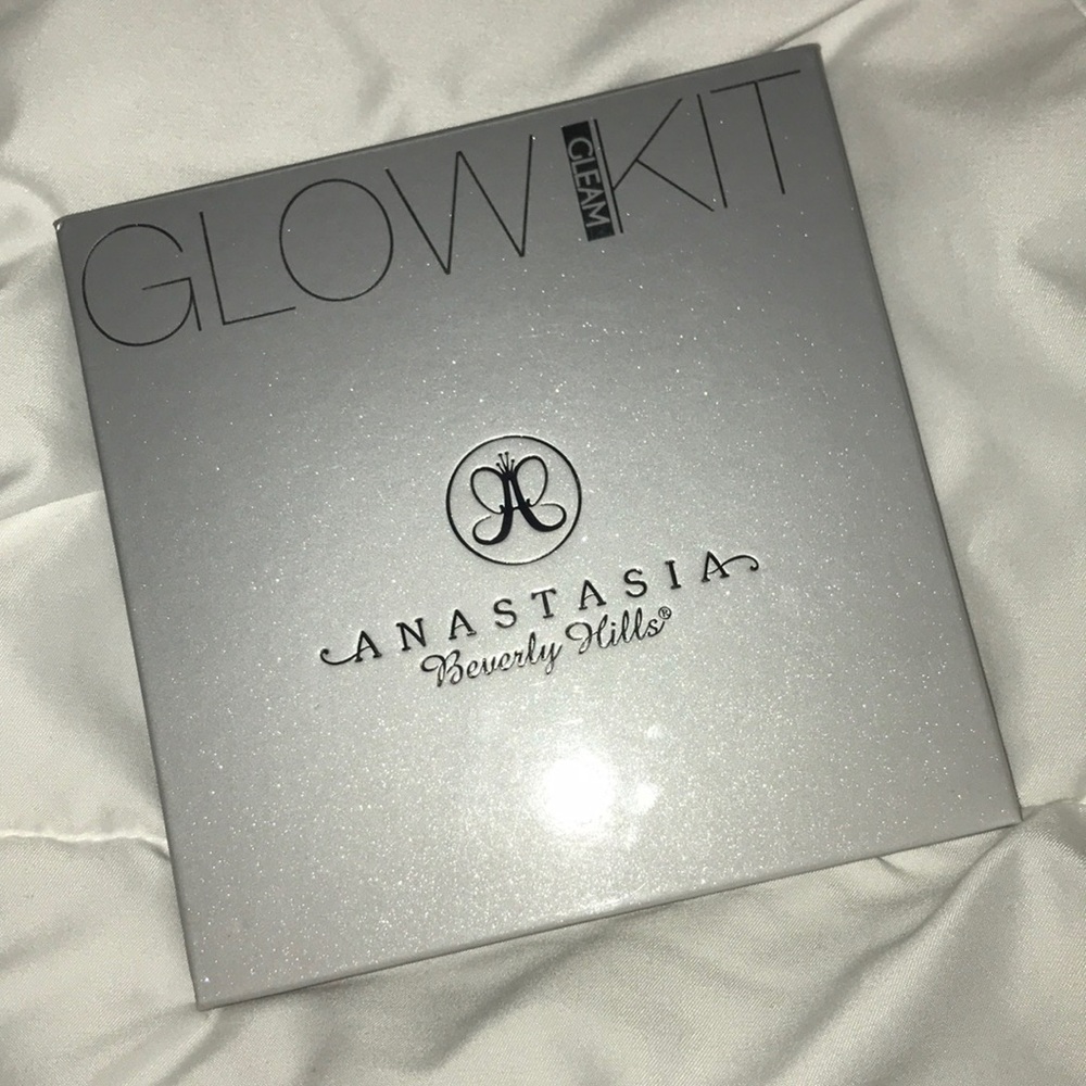 ABH GLOW KIT IN GLEAM